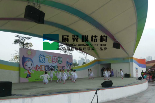 廈門海滄兒童公園張拉膜結(jié)構(gòu)看臺(tái)工程